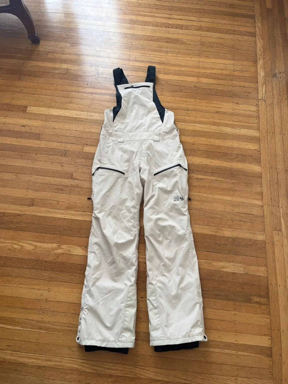 Mountain Hardwear White and Black Ski Bib Hardwear - Picture 1 of 11